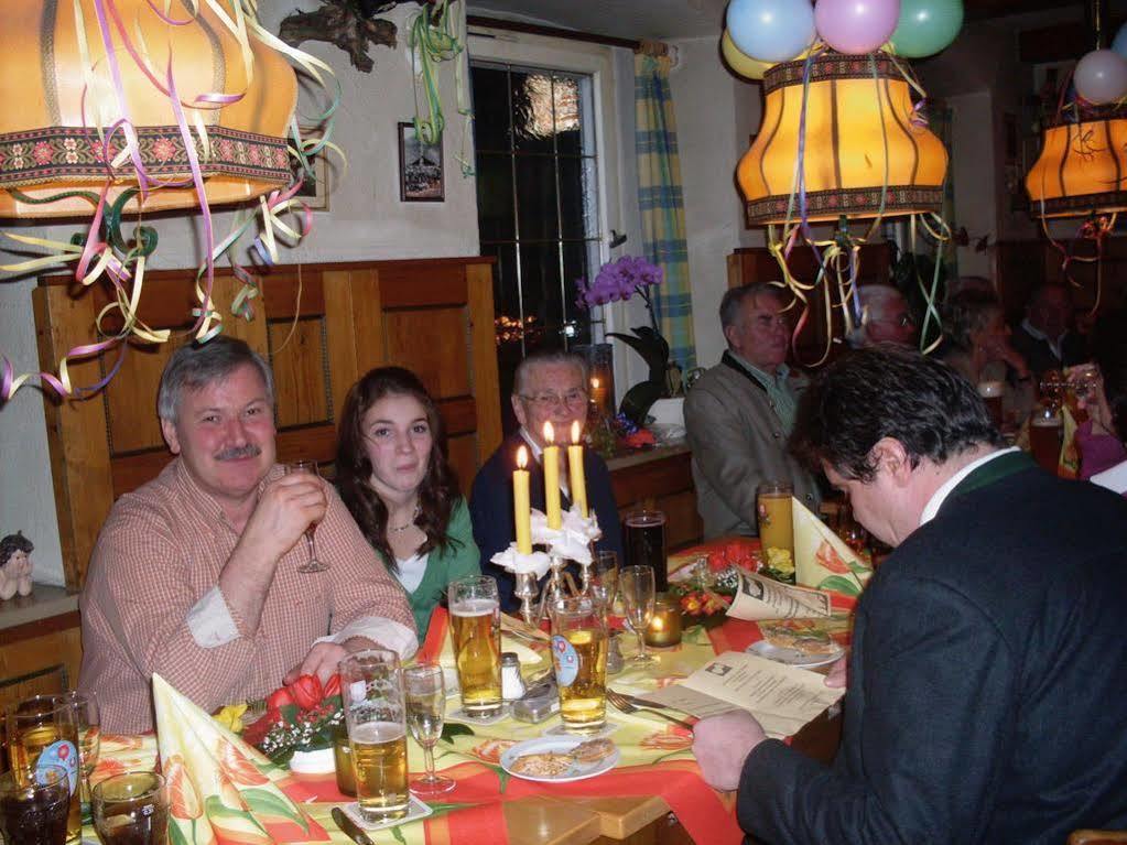 Landgasthof Kirchmayer ฟาร์ชอนท์ ภายนอก รูปภาพ